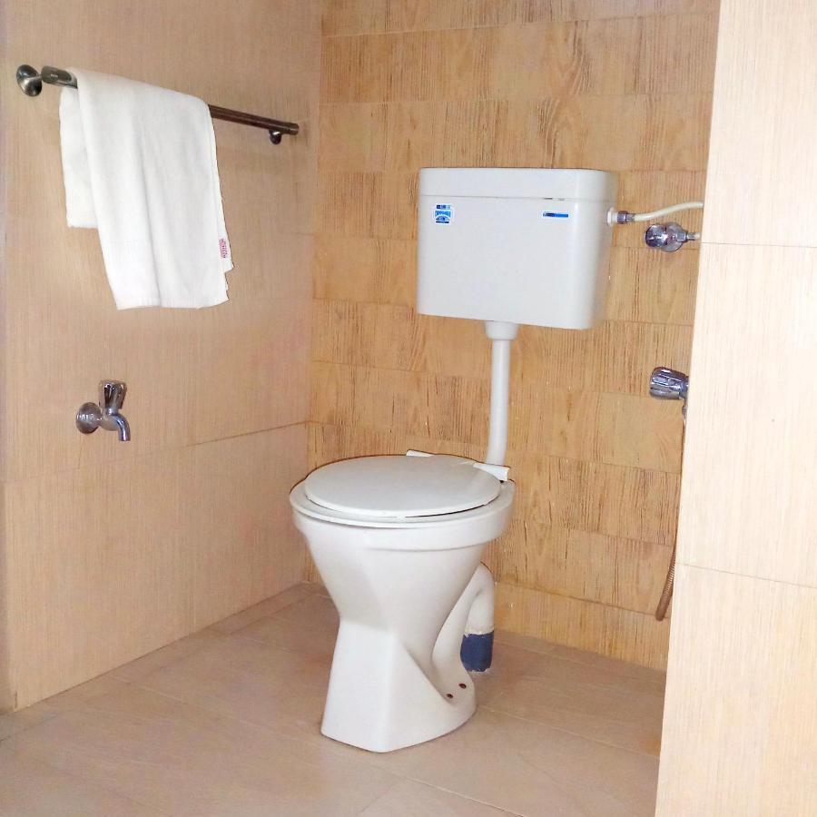 Hotel Manik Moti Lonavala Bagian luar foto
